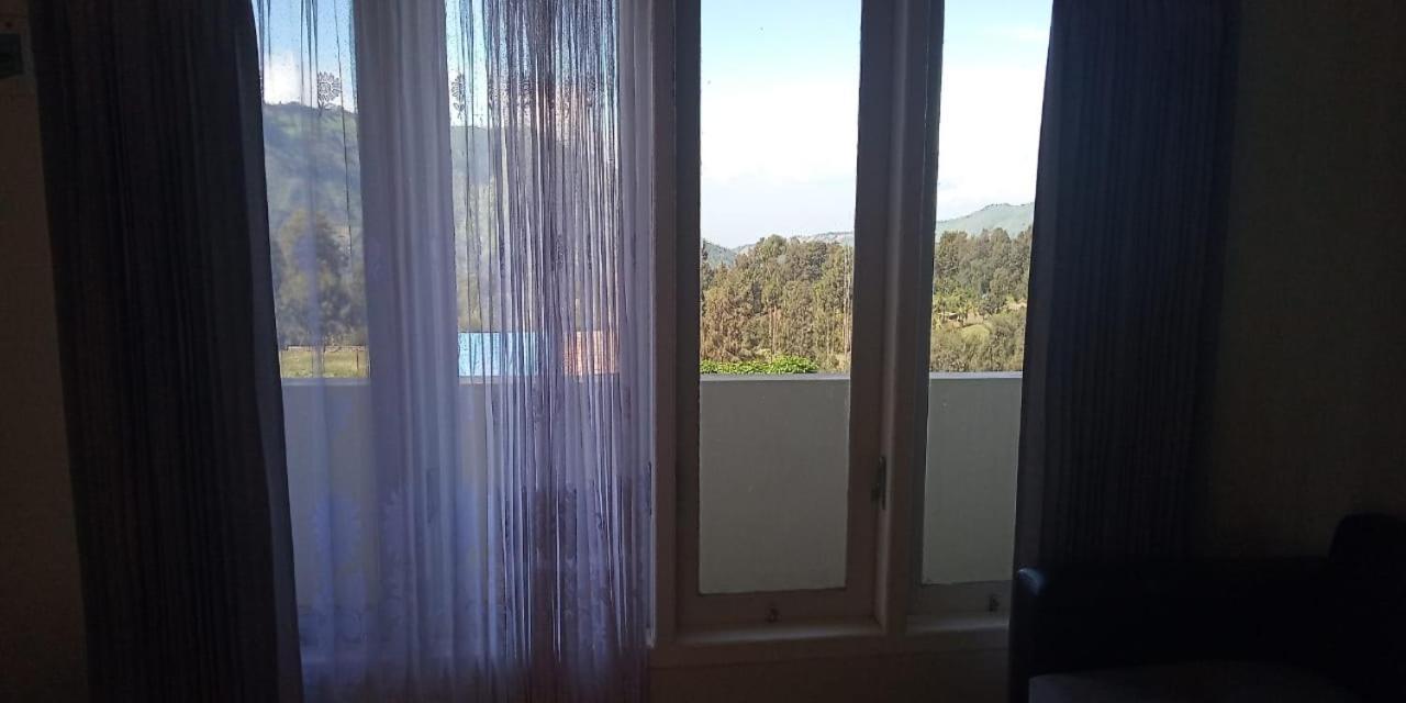 Bromo Otix Guest House Szoba fotó